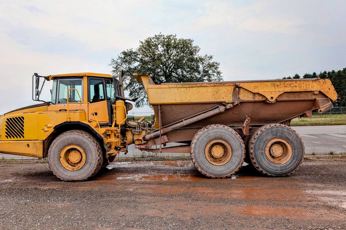 AMIQ & Industry News - Mining contractors in Africa: the landscape