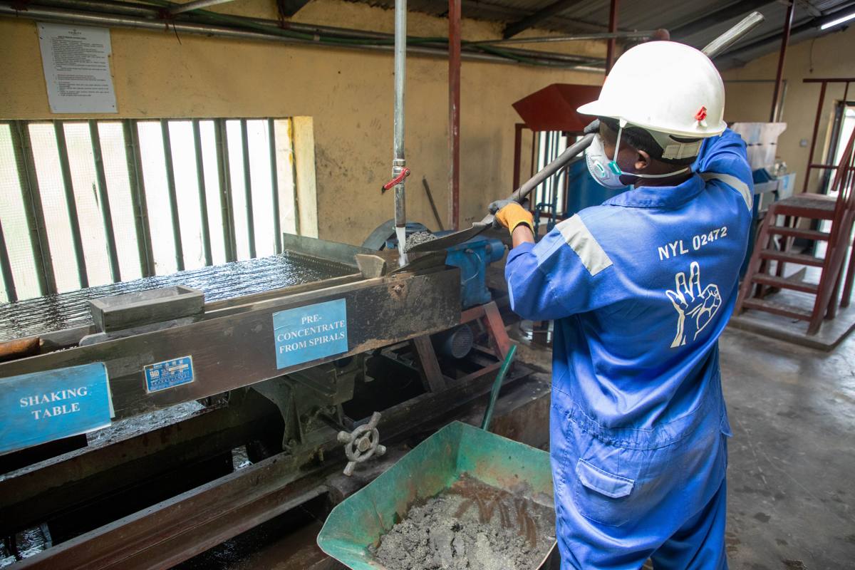 ESG & Policy - Small-scale mining in Africa: the other half of the industry